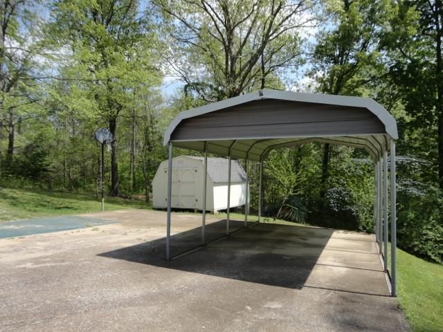 323 Kevin Dr, Dickson, TN 37055