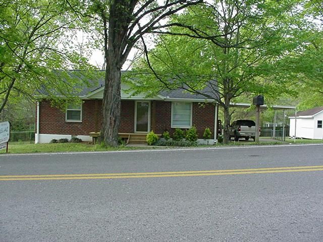 355 Strasser Dr, Nashville, TN 37211