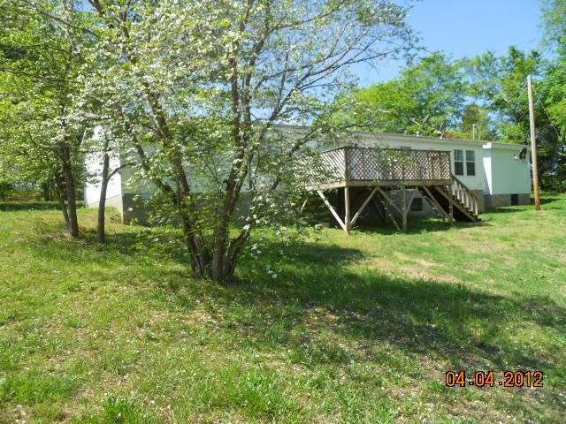 1609 Maple Valley Rd, Charlotte, TN 37036