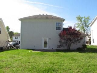 1332 E Nir Shreibman Blvd, La Vergne, TN 37086