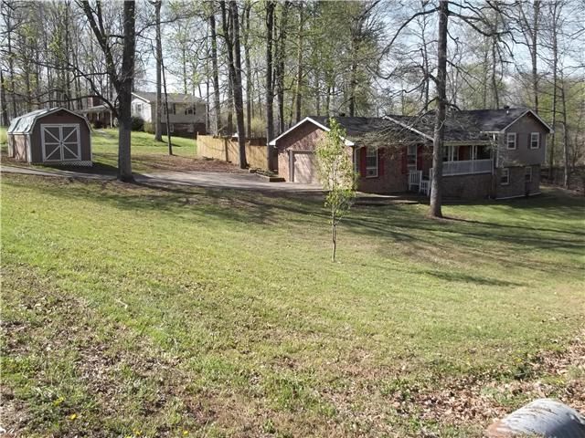 508 Maplewood Dr, Greenbrier, TN 37073
