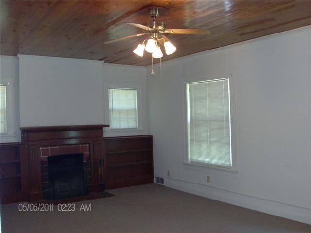 713 Crestland Ave, Murfreesboro, TN 37130