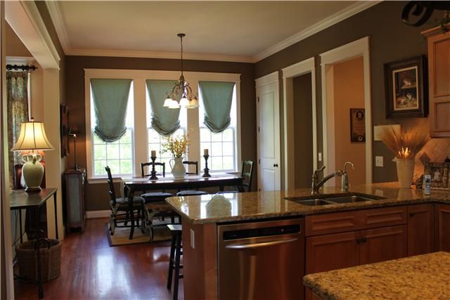 6008 Saddleview Dr, Franklin, TN 37067
