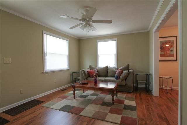6216 Morrow Rd, Nashville, TN 37209
