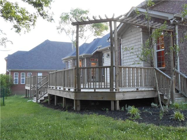 1947 Cliffview Ct, Murfreesboro, TN 37128