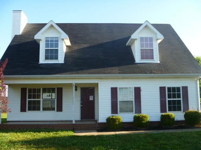 1602 Saint Andrews Dr, Murfreesboro, TN 37128