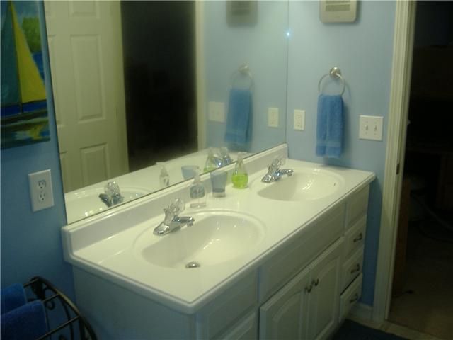 1017 Kaity Brooke Dr, Portland, TN 37148