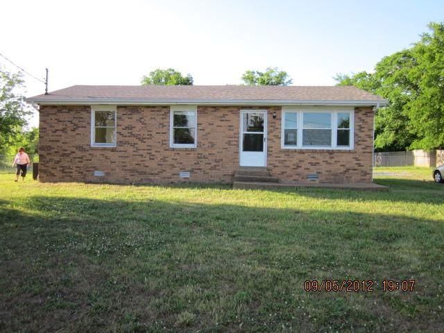 841 Hamilton Chambers Rd, Lebanon, TN 37087