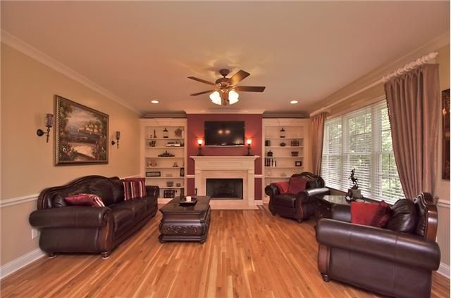106 Chickamauga Dr, Hendersonville, TN 37075