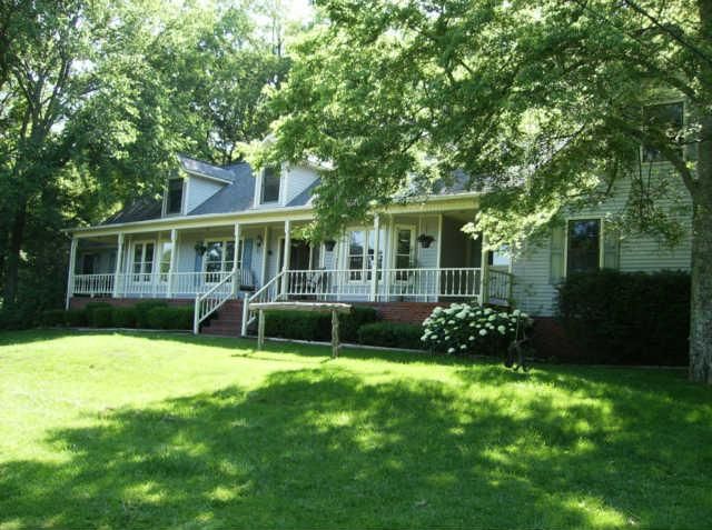 7945 Del Thomas Rd, Smyrna, TN 37167