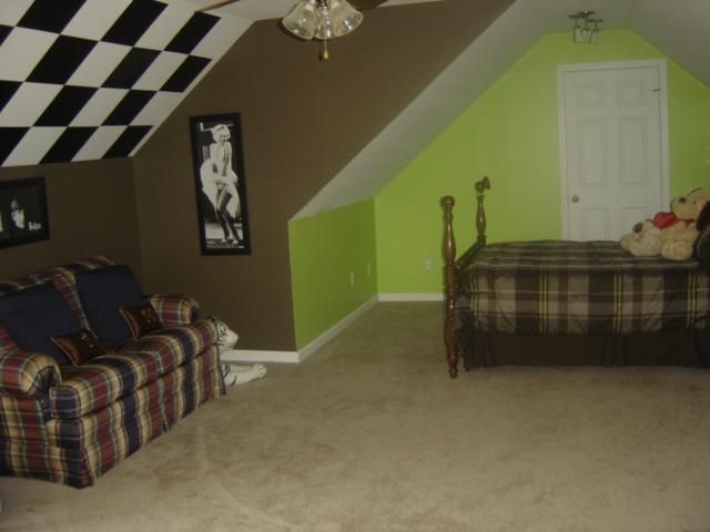 1104 Skipton Dr, Murfreesboro, TN 37128