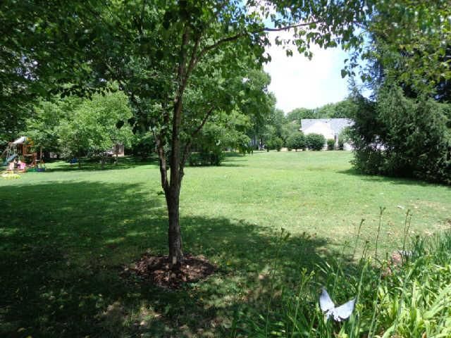 214 Countryside Dr, Franklin, TN 37069