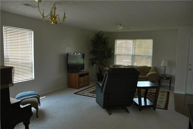 1004 Highpoint Ct, Mount Juliet, TN 37122