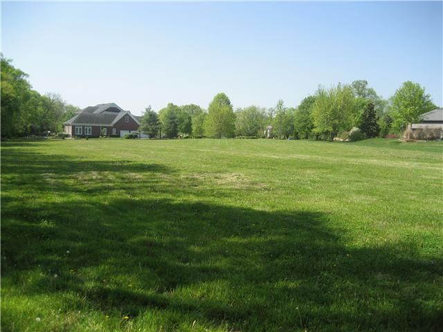 160 Chickering Meadows, Nashville, TN 37215