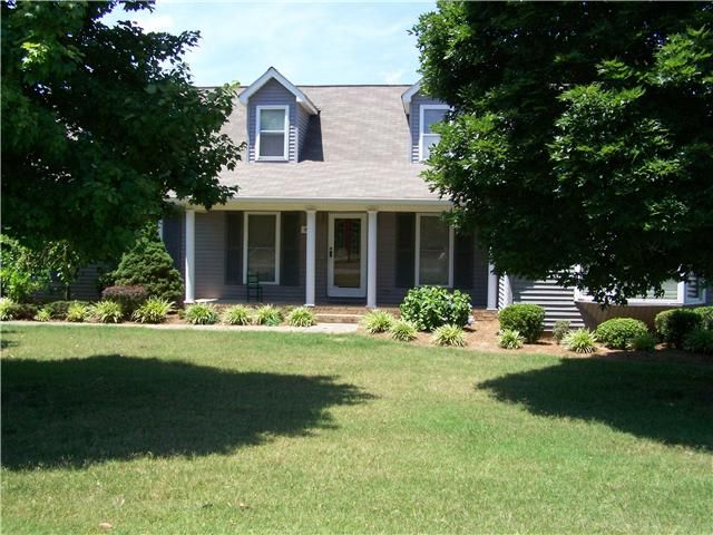 3432 Watts Ln, Murfreesboro, TN 37127