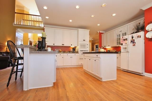 1048 Stonebridge Park Dr, Franklin, TN 37069