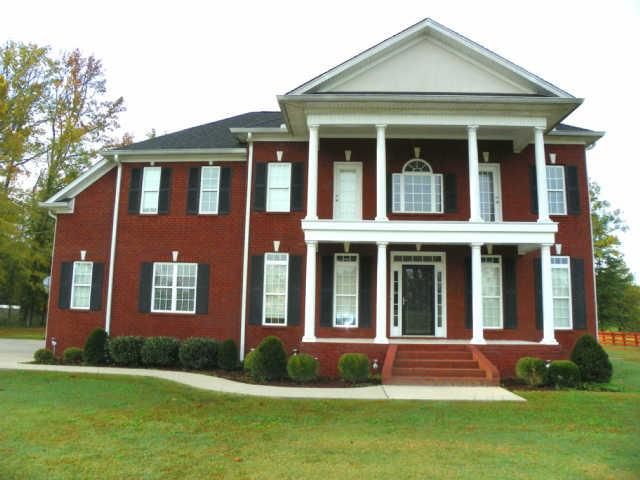 638 Greene Dr, Lebanon, TN 37087