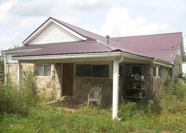 205 W 12th St, Columbia, TN 38401