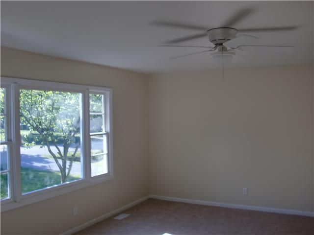 219 Nix Dr, Madison, TN 37115