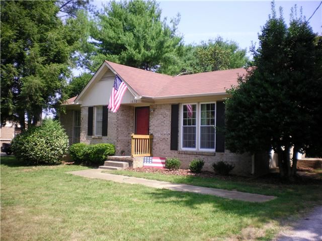 1632 Williamson Dr, Columbia, TN 38401