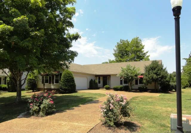 235 Turnbrook Ln, Franklin, TN 37064