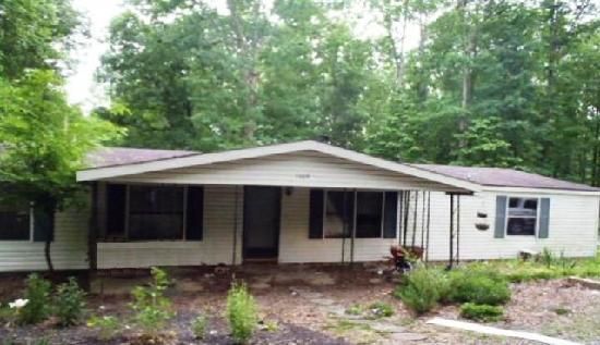 1009 Big Tom Rd, Kingston Springs, TN 37082