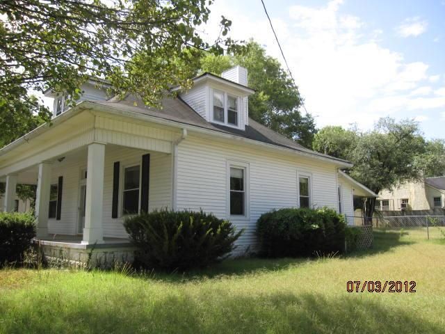 111 2nd Ave, Mount Pleasant, TN 38474