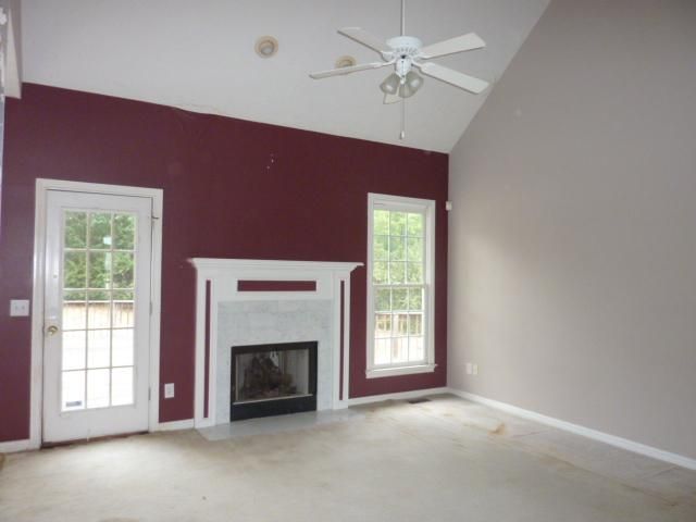 105 Annas Ct, Hendersonville, TN 37075