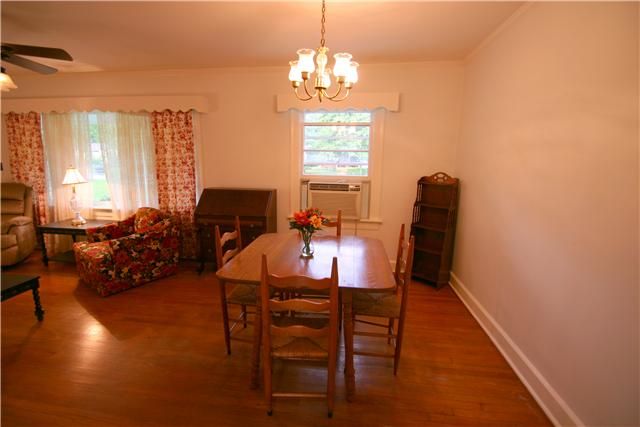 1407 N Tennessee Blvd, Murfreesboro, TN 37130