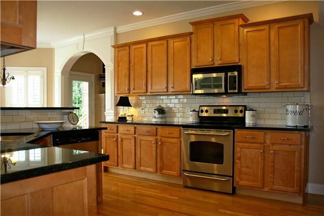 3233 Genoa Dr, Murfreesboro, TN 37128