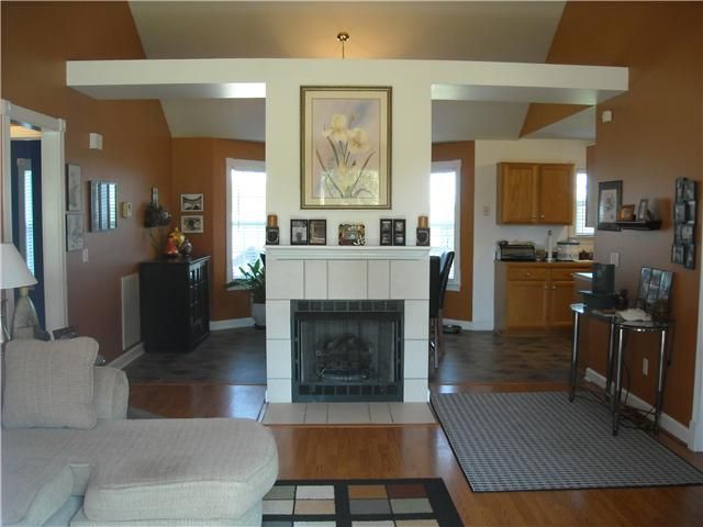 207 Pumphill Rd, Dickson, TN 37055
