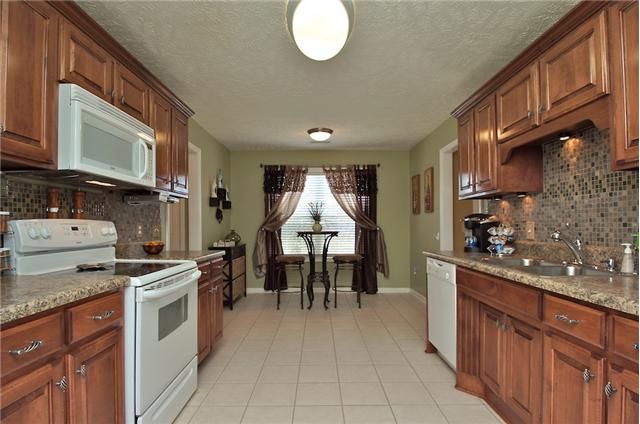 5013 Roberta Pl, Smyrna, TN 37167