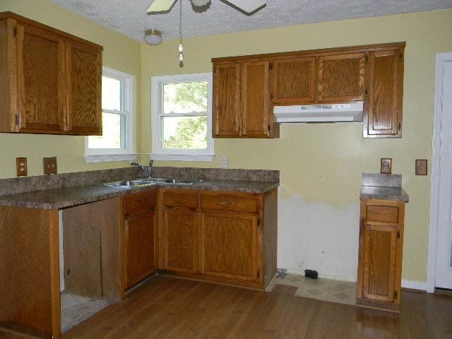 816 Bishopsgate Rd, Antioch, TN 37013