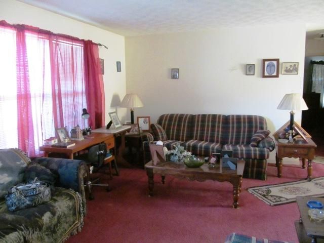 32 Dedmon St, Lebanon, TN 37087