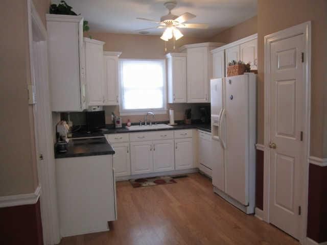 1709 Woodridge Ct, Mount Juliet, TN 37122
