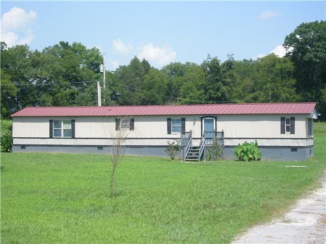 475 Corum Hill Rd, Castalian Springs, TN 37031