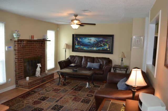 221 Sunny Acre Dr, Mount Juliet, TN 37122