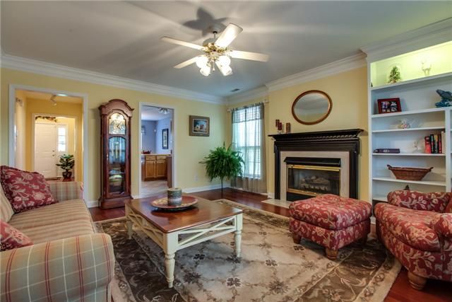 6008 Sunrise Cir, Franklin, TN 37067