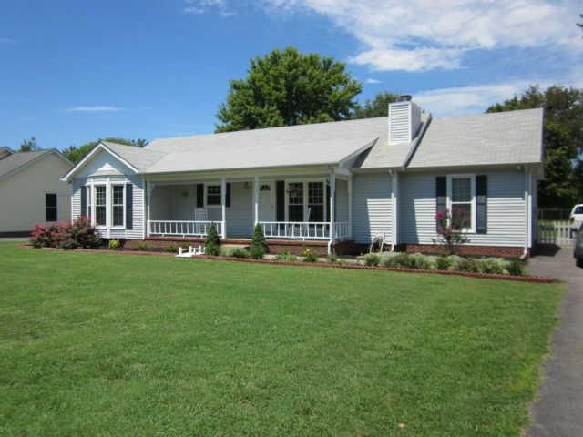4124 Premier Dr, Murfreesboro, TN 37128