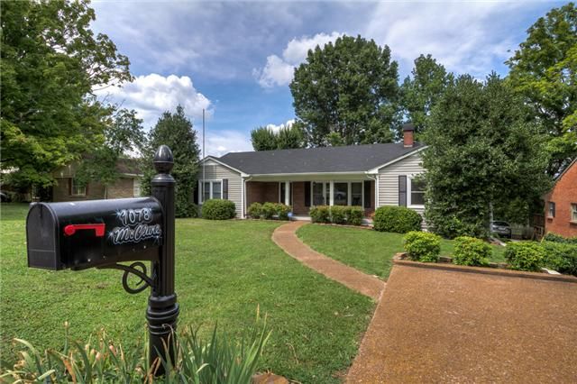 1078 Rolling Fields Cir, Columbia, TN 38401