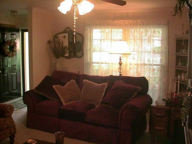 2129 River Chase Dr, Murfreesboro, TN 37128