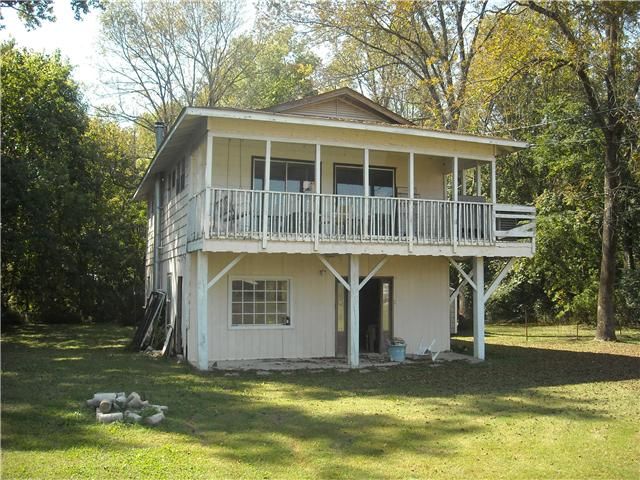 1470 Chapmansboro Rd, Chapmansboro, TN 37035