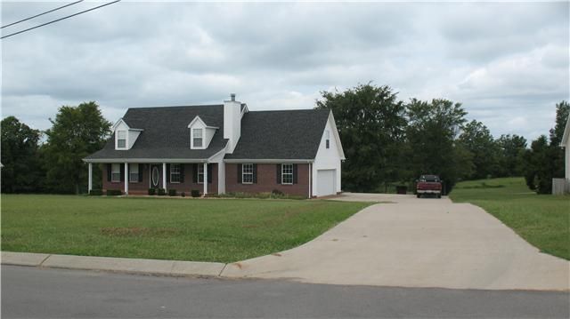 3407 Hardway Ln, Spring Hill, TN 37174