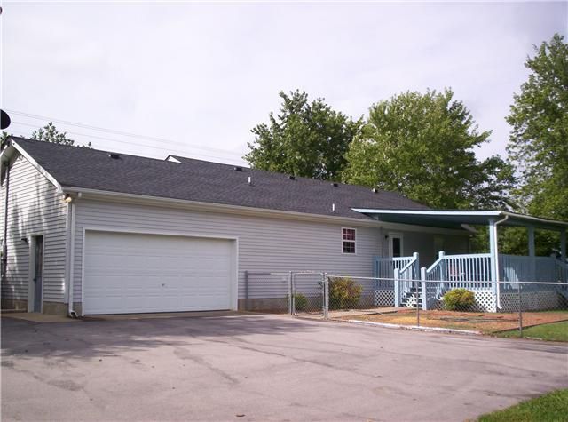 1384 Cutoff Rd, Murfreesboro, TN 37129