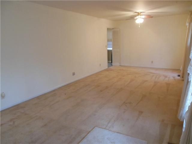 2403 Hickory Dr, Springfield, TN 37172
