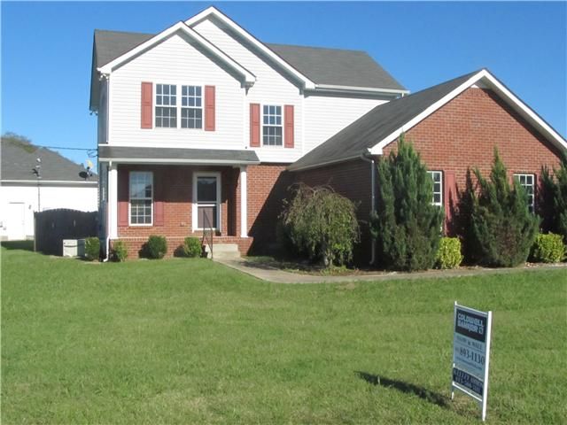 330 Autumn Glen Dr, Murfreesboro, TN 37129