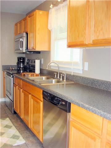1016 Rolling Meadow Dr, Mount Juliet, TN 37122