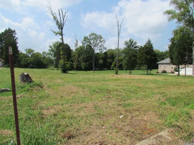 69 Greene Dr, Lebanon, TN 37087