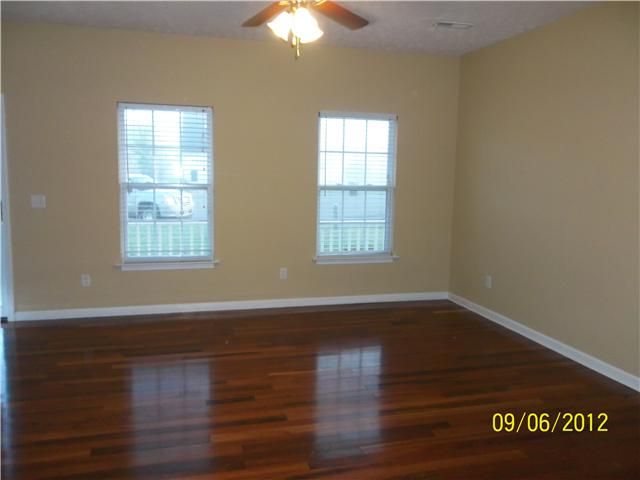 427 Tulane Ct, Murfreesboro, TN 37128