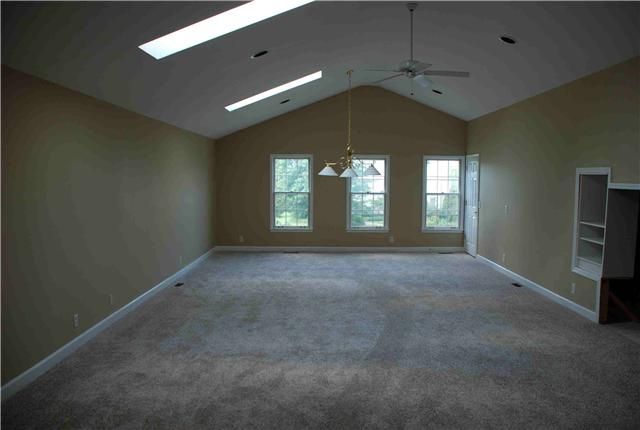 1087 Blue Heron Rd, Nashville, TN 37221